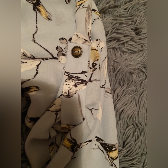 T Tahiti Woman Plus-Size Blouse - Picture 5 of 6